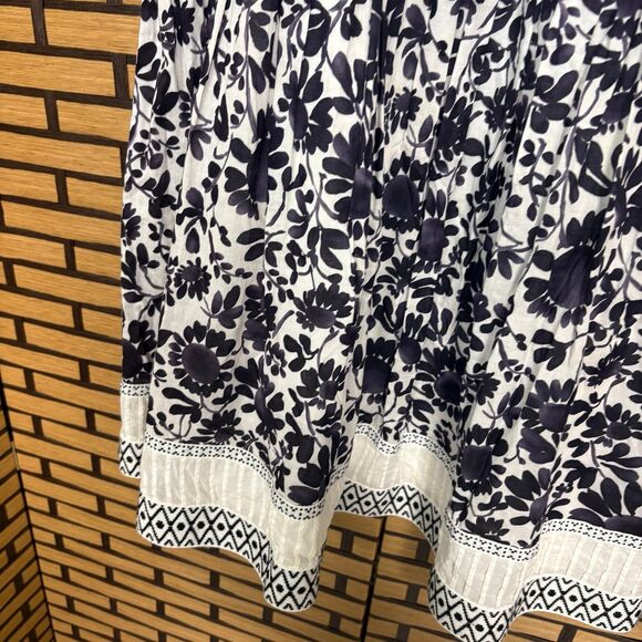 Talbots Navy And White Floral‎ Skirt Size 12 - Picture 4 of 8